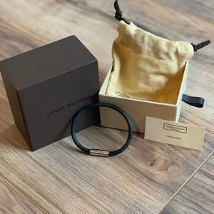 Louis Vuitton Mens “Keep It” Bracelet